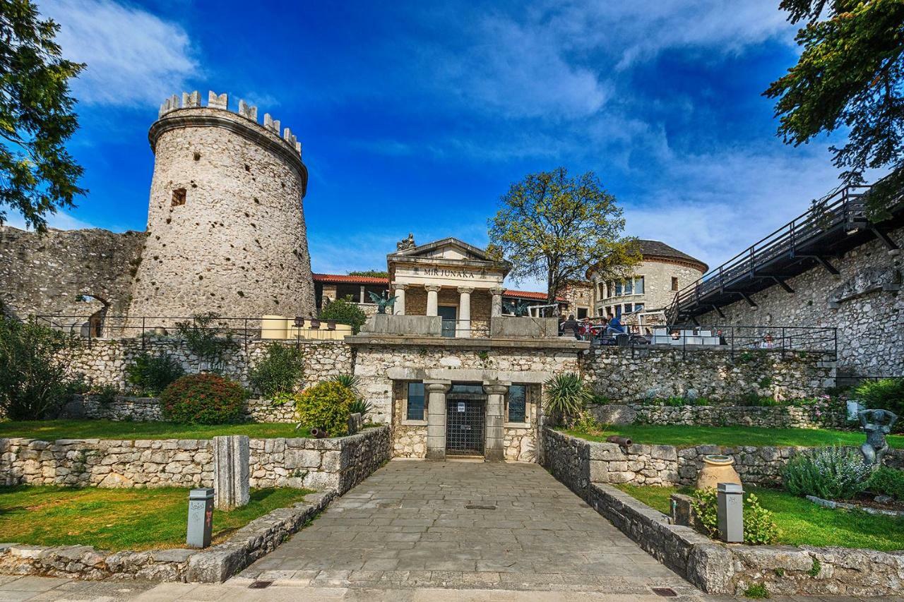 Apartman Bulevard Daire Rijeka Dış mekan fotoğraf
